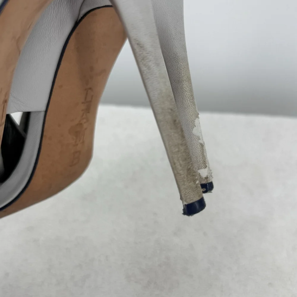 L.A.M.B. BY GWEN STEFANI Beverlee Gray Women's Stiletto Sandal Shoe Size 10